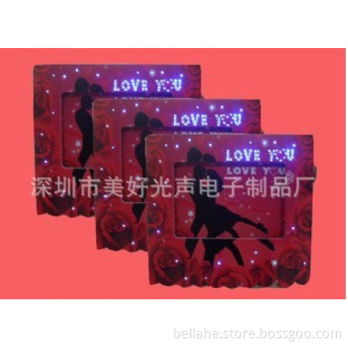 Digital photo frame